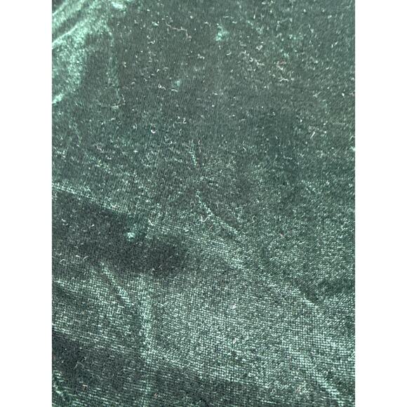 Vtg Sudha Emboridered Red & Green Velvet Tree Skirt French Horn Pearl Accent 44” - Picture 6 of 9